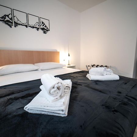 Apartament Il Cortiletto Lecco Zewnętrze zdjęcie